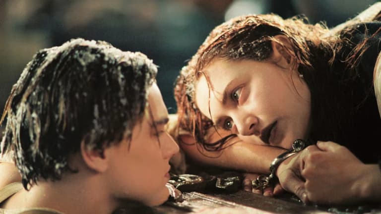 La historia «real» de la escena final de Titanic que lo cambia todo