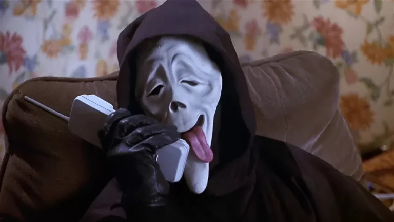 ‘Scary Movie’: la crítica dice que «no logra hacer reír»