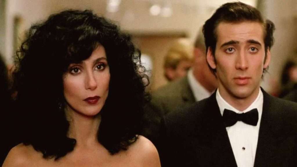 Cher evita ver sus películas: «Es como vidrio rayado»