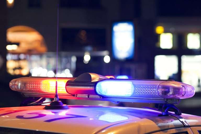 Presentadora se declara culpable de matar a su mamá a puñaladas