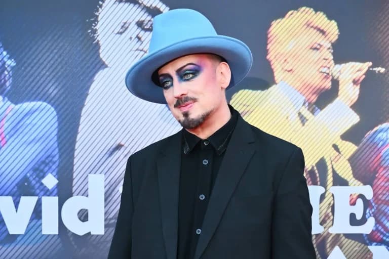 Boy George rompe con su sello discográfico por canción pro-Israel