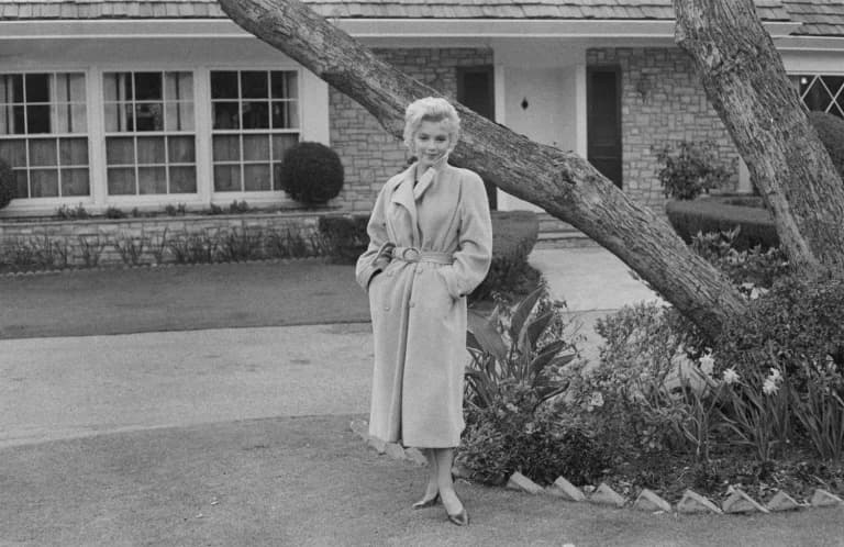 Querían demolerla pero es monumento histórico: así luce la casa donde murió Marilyn Monroe