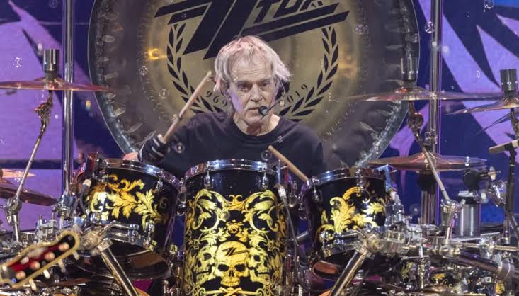 Muere Frank Beard, baterista de ‘ZZ Top’, a los 77 años