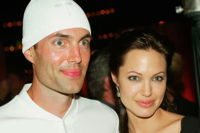 James Haven, hermano de Angelina Jolie, se declara gay a los 53 años