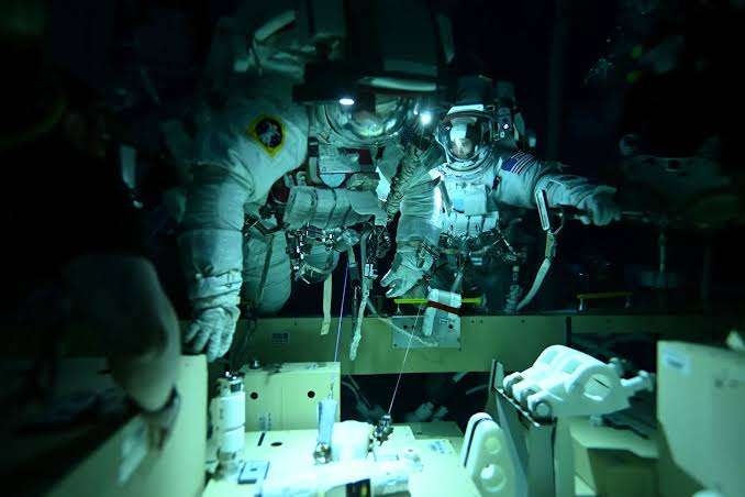 Así es como la NASA entrena astronautas para trabajar en la Luna