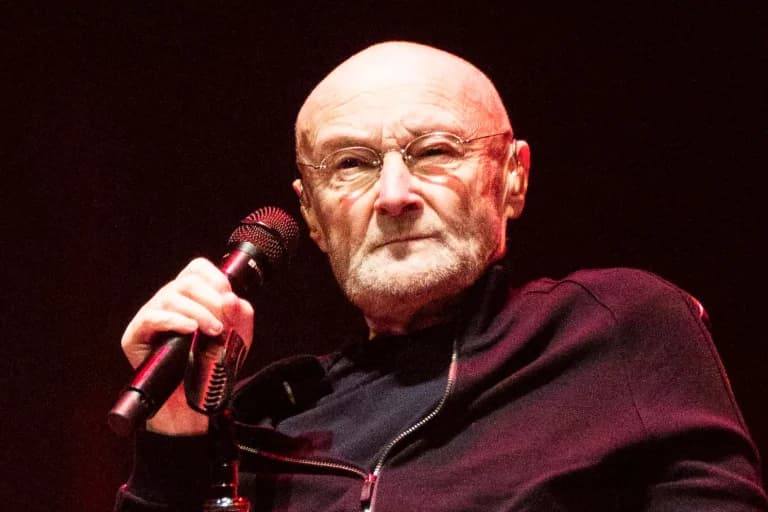 Phil Collins estuvo inconsciente mientras sus hijos se despedían de él