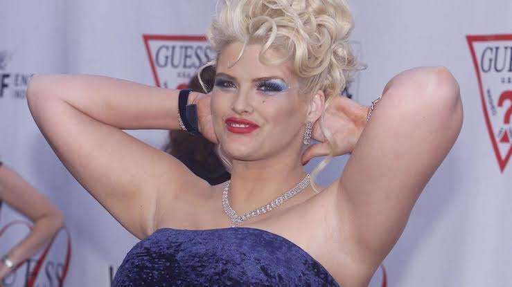 La hija de Anna Nicole Smith celebra su cumpleaños número 20
