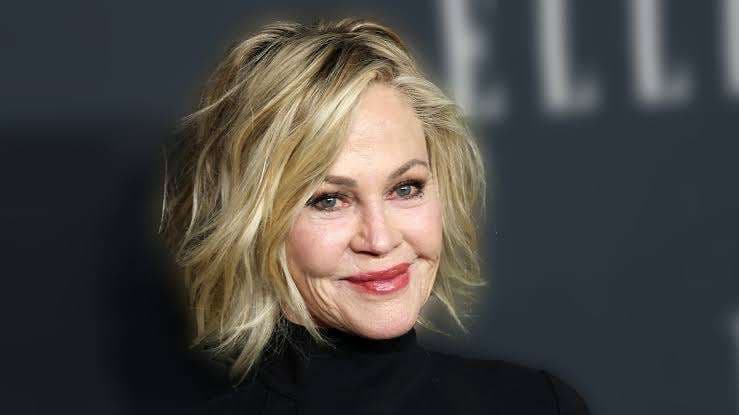 Con 69 años, Melanie Griffith presume ‘espectacular’ figura en resort de Austria