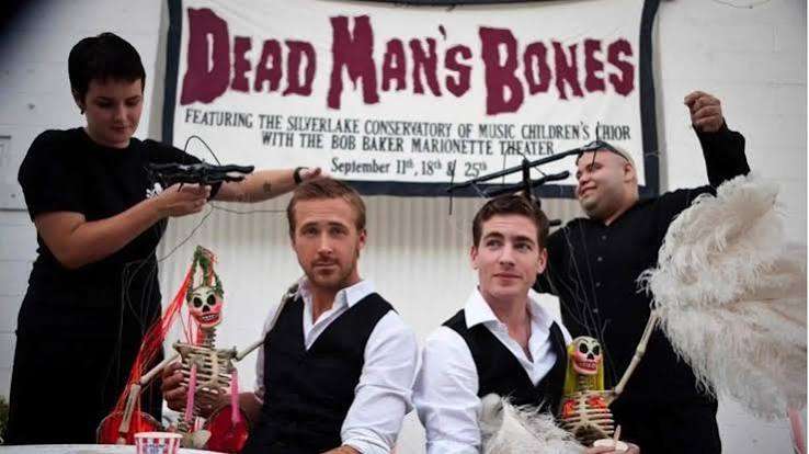 Ryan Gosling revive su banda de rock ‘Dead Man’s Bones’: justo a tiempo para Halloween