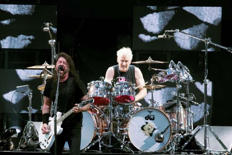 Foo Fighters al baterista Josh Freese