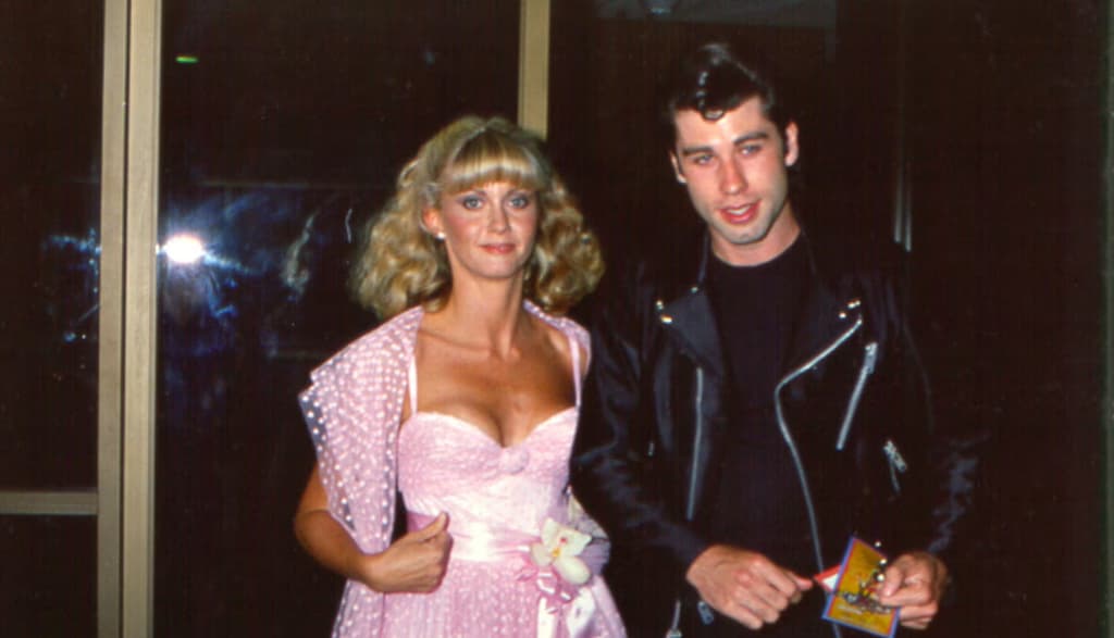 La nueva biografía de Olivia Newton-John revela un ‘casi romance’ con John Travolta