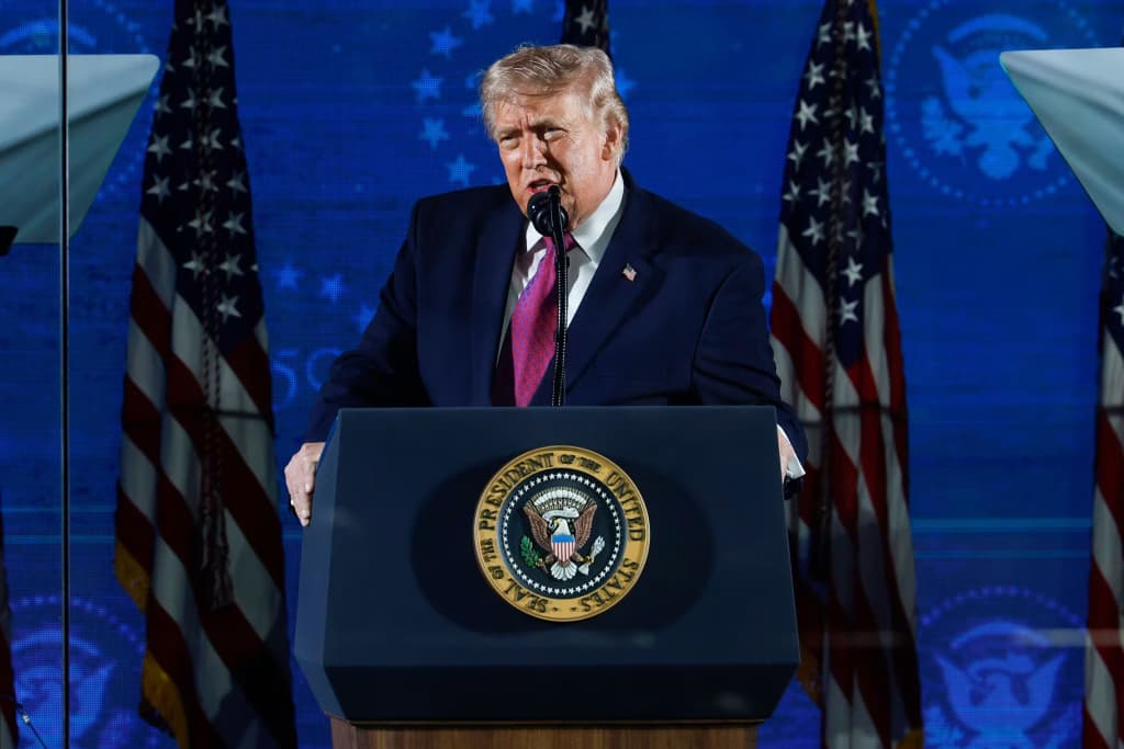 Trump acusa a Julia Roberts, Robert De Niro y otros, de sufrir “Síndrome de Trastorno de Trump” en un video con IA