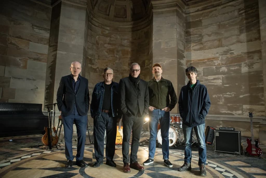 Teenage Fanclub anuncia su álbum 13 con el single ‘Day In The Sun’