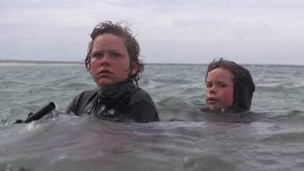El niño que apareció en ‘Tiburón’ revela cuántos ataques de tiburones ha sufrido en la vida